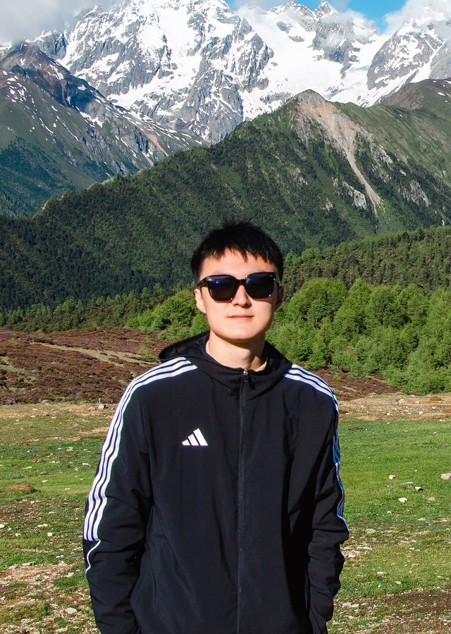 Yitian Xiao